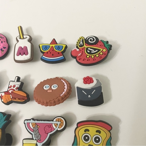 Croc Charm Lot of 15 Food Charms Donut Pineapple Ice Cream - Picture 3 of 12